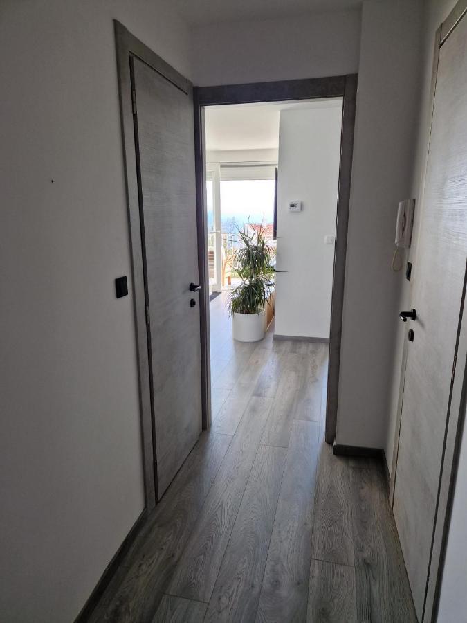 Apartment Illaria Rijeka Exterior photo